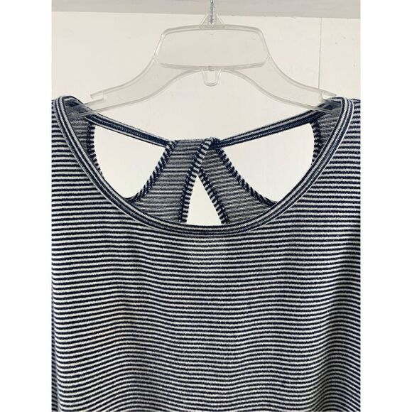 Soft Surroundings Striped Navy French Keyhole Top Size L - Picture 4 of 11